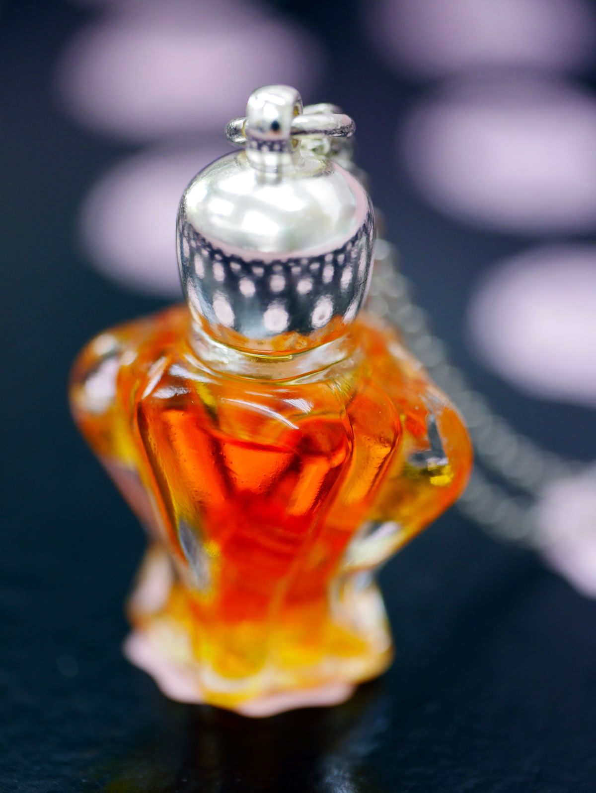 �~�j�����r�@�A���}�y���_���g