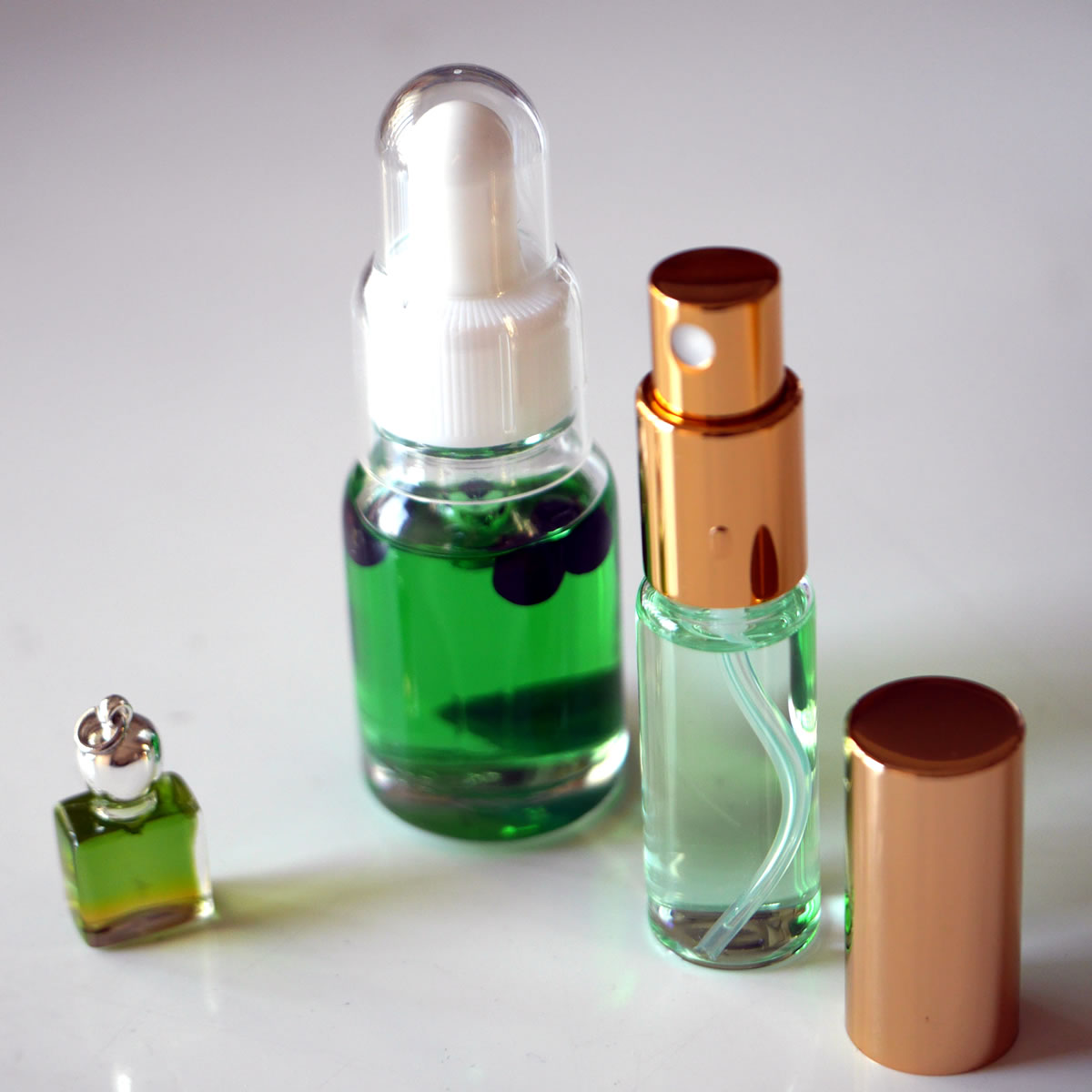 �ʐM�u���Ή��y�A���V�F���g�������[�I�C���u���z�J���[���A���}���N���X�^���̗͂Ŋ肢����������@